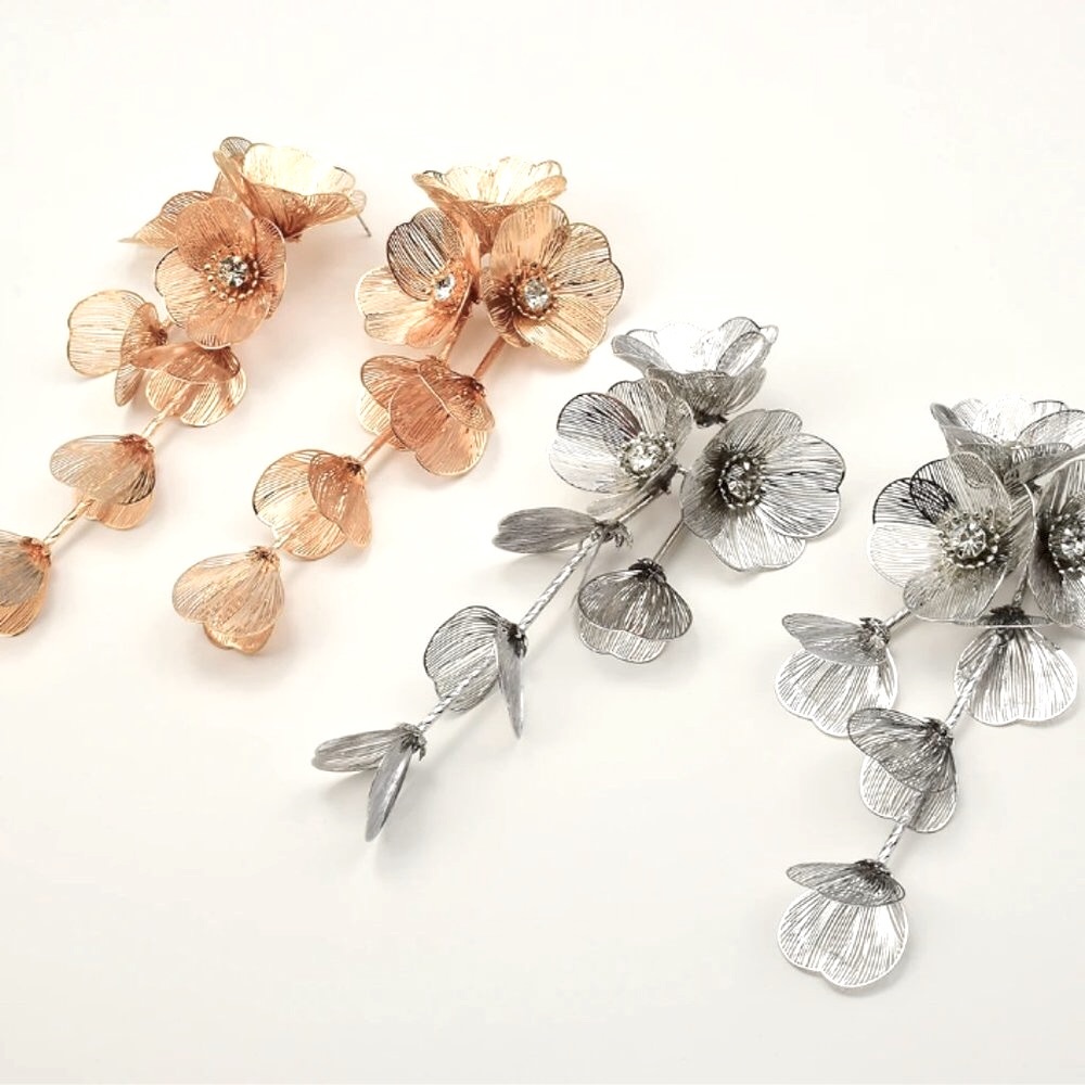 ๐50% OFF/3+...Gorgeous Statement Flower Dangle Earrings (Gold Color) - Picture 10 of 10